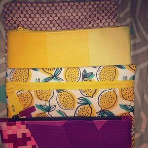 4 Ipsy makeup bags plus free face mask